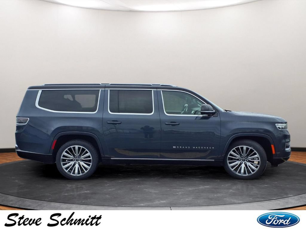 Used 2024 Jeep Grand Wagoneer L Series III AWD/4WD image 34
