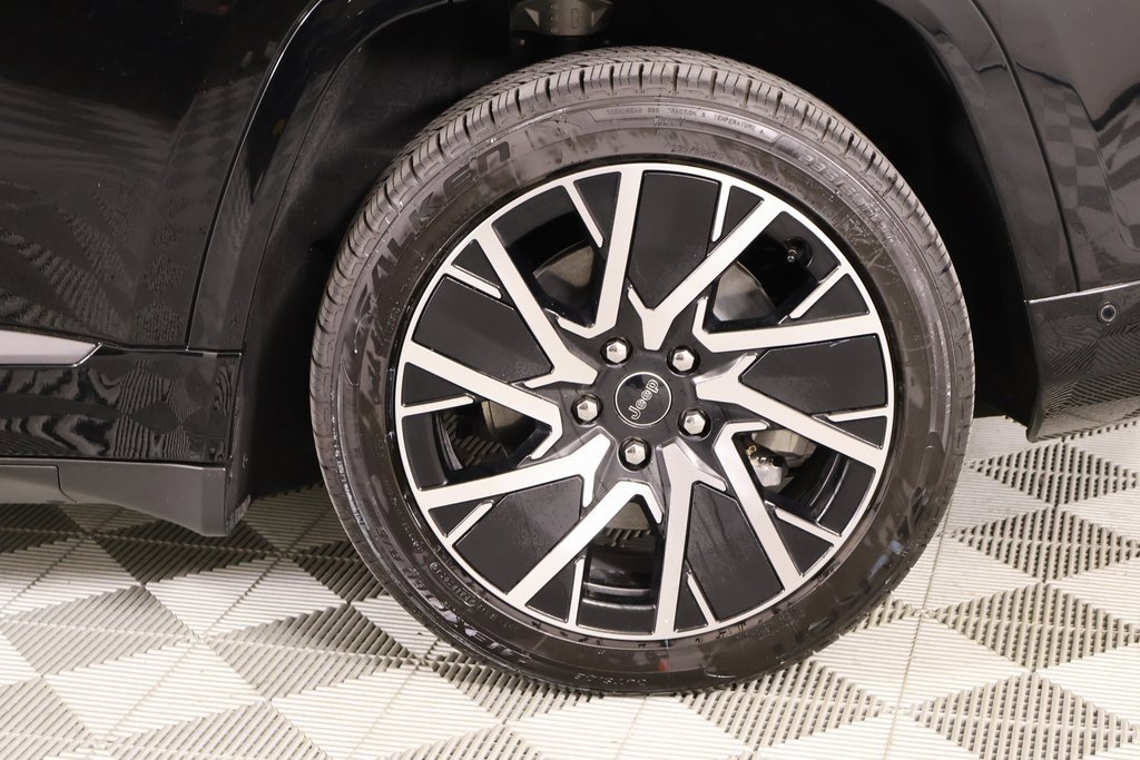 Used 2025 Jeep Wagoneer S Limited image 20