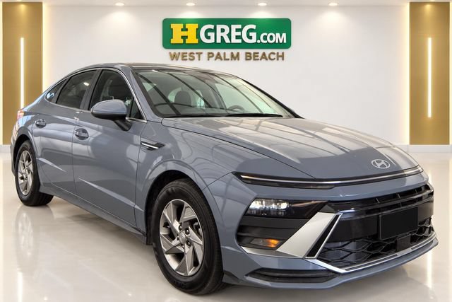 Used 2026 Hyundai Sonata SE FWD image 4