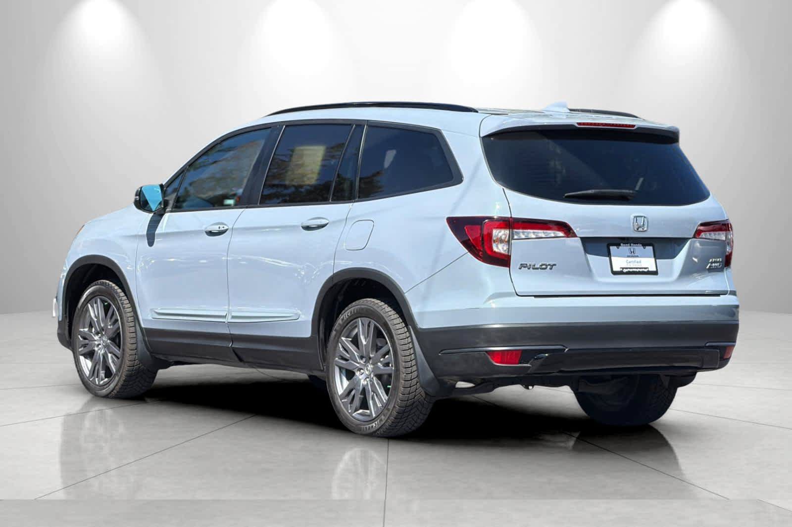 Used 2022 Honda Pilot Sport image 6
