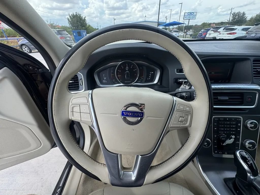 Used 2016 Volvo S60 T5 Premier w/ Convenience Package FWD image 39