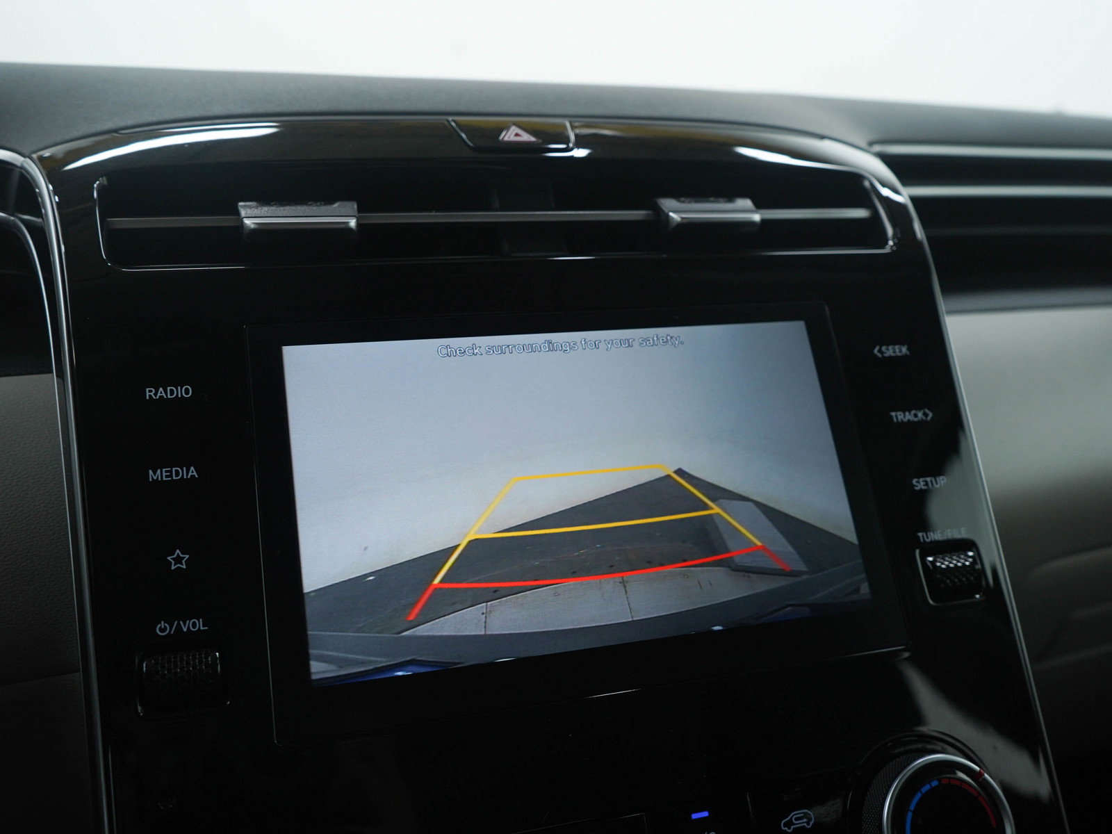 Certified 2024 Hyundai Tucson SE image 26