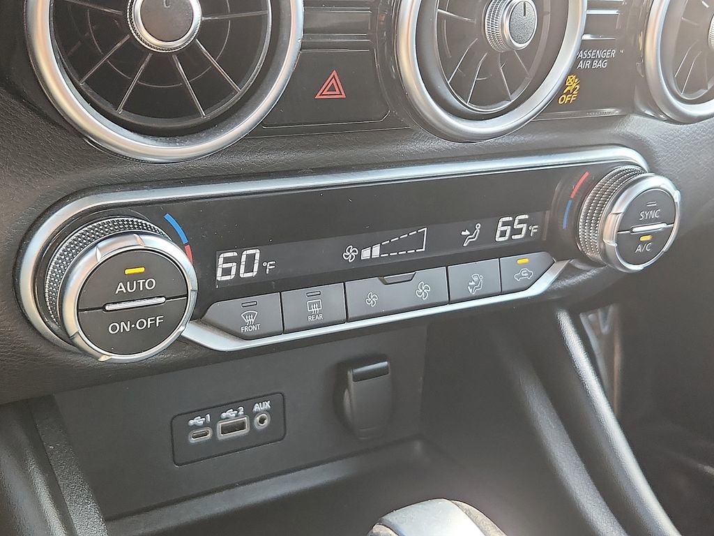 Used 2020 Nissan Sentra SR w/ Lighting Package image 15