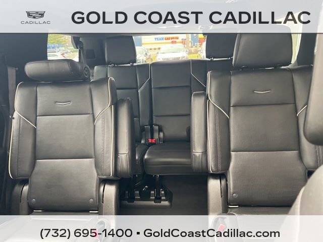 Used 2021 Cadillac Escalade Premium Luxury w/ Driver Assist Tech Package image 26