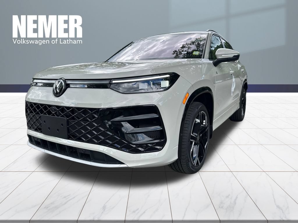 New 2026 Volkswagen Tiguan SEL R-Line AWD/4WD image 1