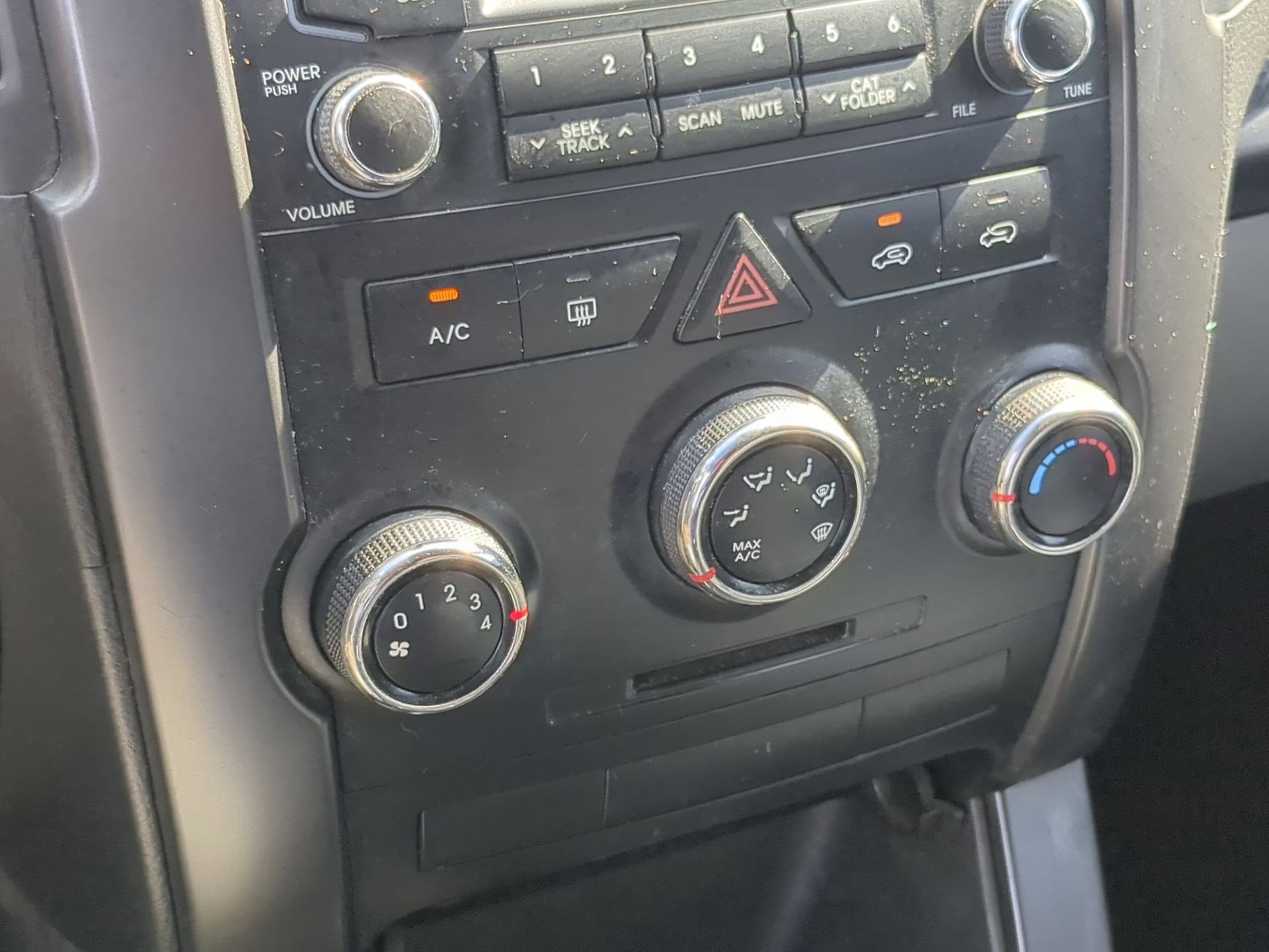 Used 2011 Kia Sorento 2WD image 16