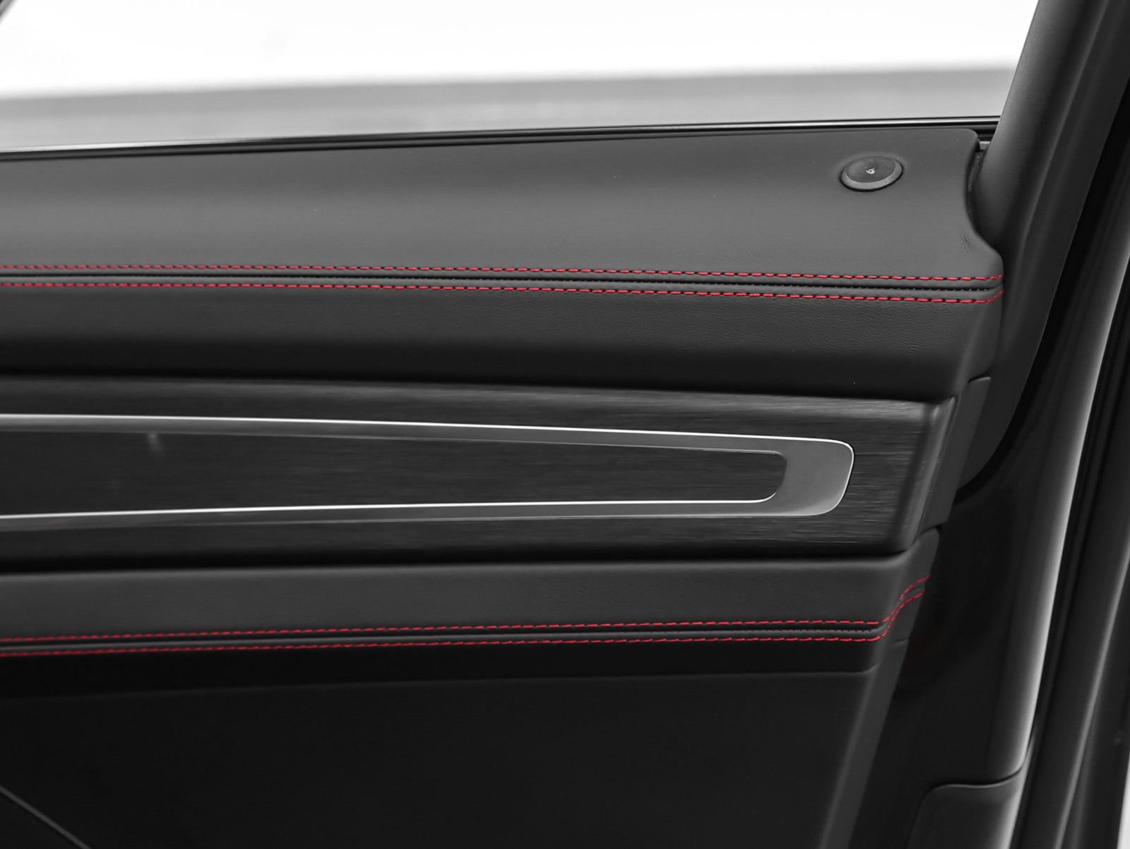 Certified 2023 Porsche Panamera GTS AWD/4WD image 27