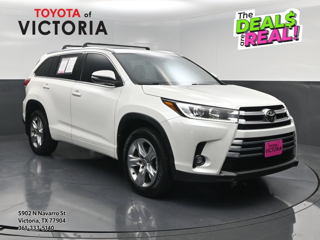 Used 2019 Toyota Highlander Limited FWD image 1