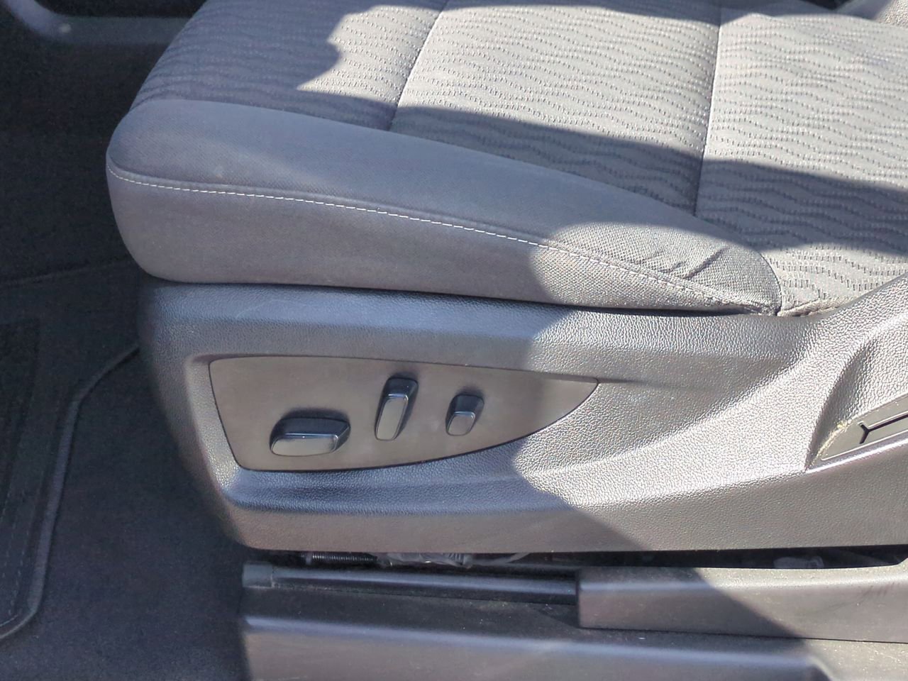 Used 2019 Chevrolet Tahoe LS RWD image 32