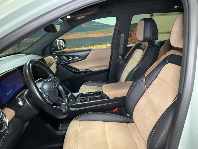 Used 2025 Chevrolet Equinox ACTIV w/ Safety and Technology Package image 20