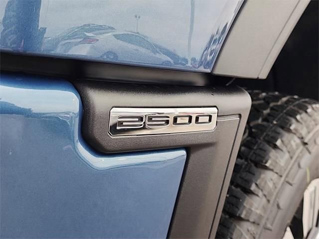 New 2026 GMC Sierra 2500 Denali w/ Denali Reserve Package image 12