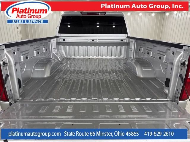 Used 2023 Chevrolet Silverado 3500 LTZ AWD/4WD image 31