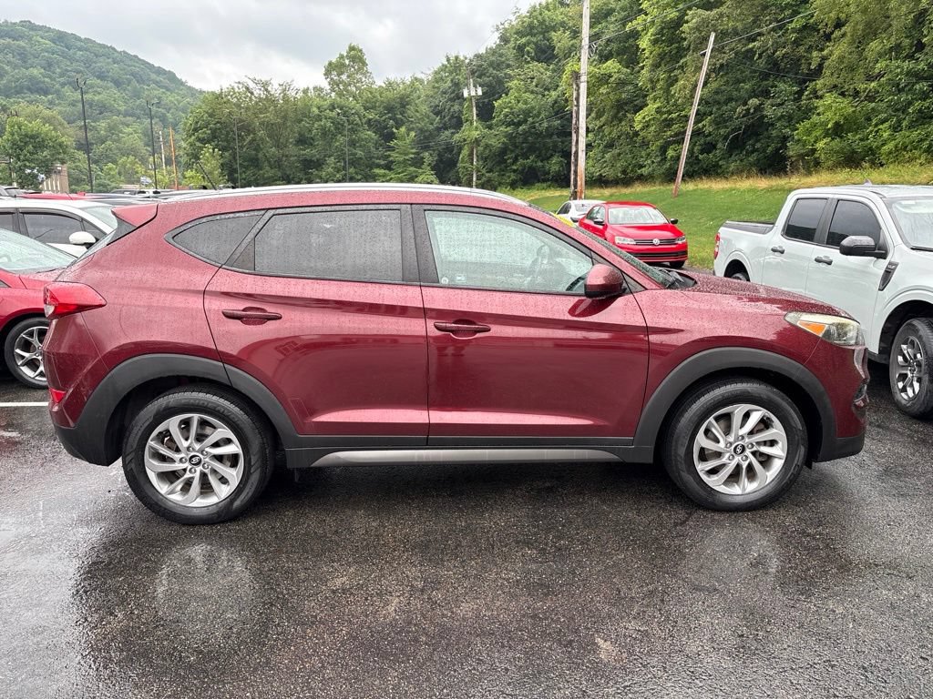 Used 2016 Hyundai Tucson SE w/ Option Group 02 AWD/4WD image 6