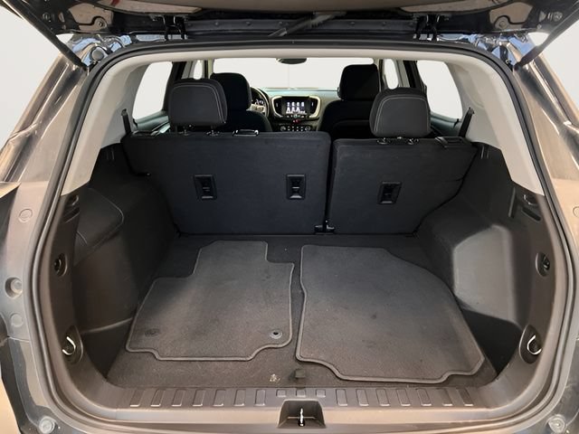 Used 2024 GMC Terrain SLE FWD image 8