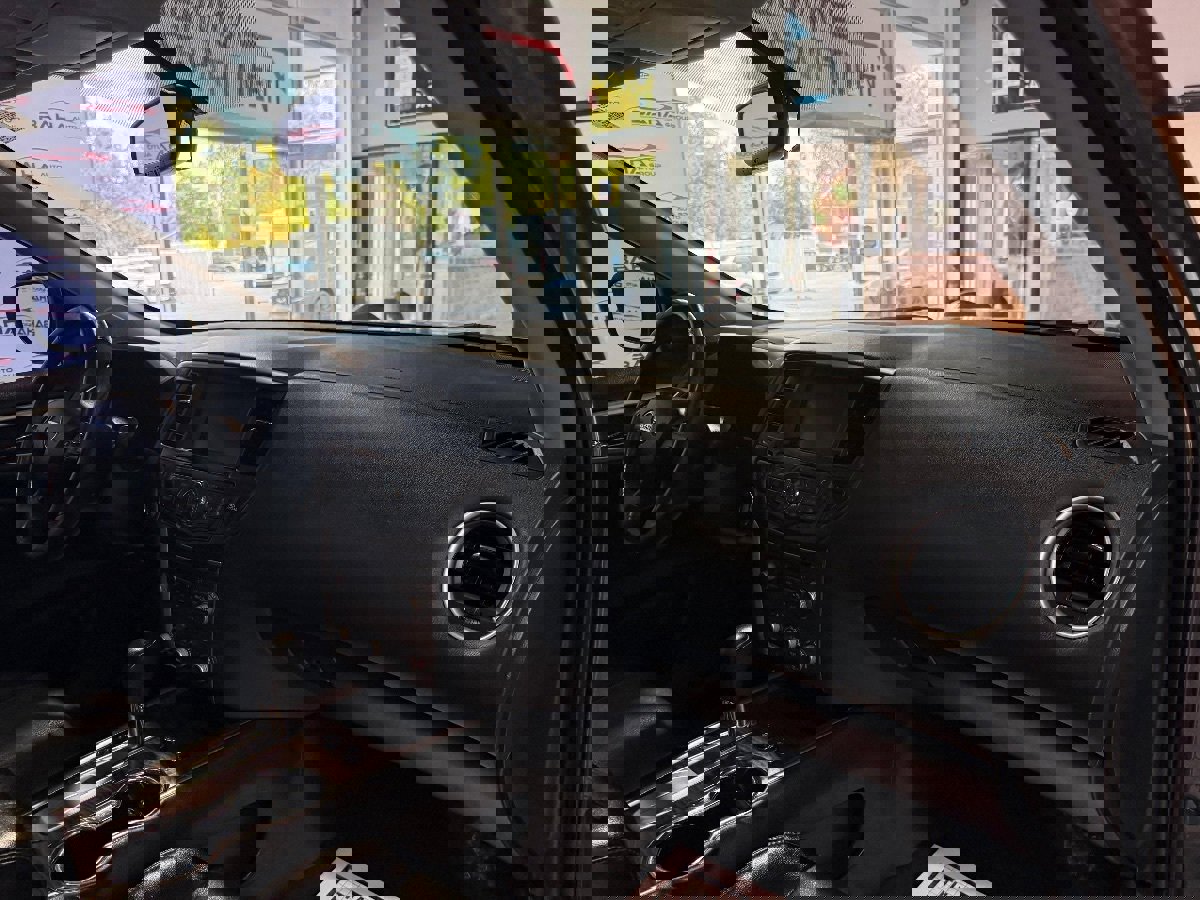 Used 2020 Nissan Pathfinder Platinum FWD image 61