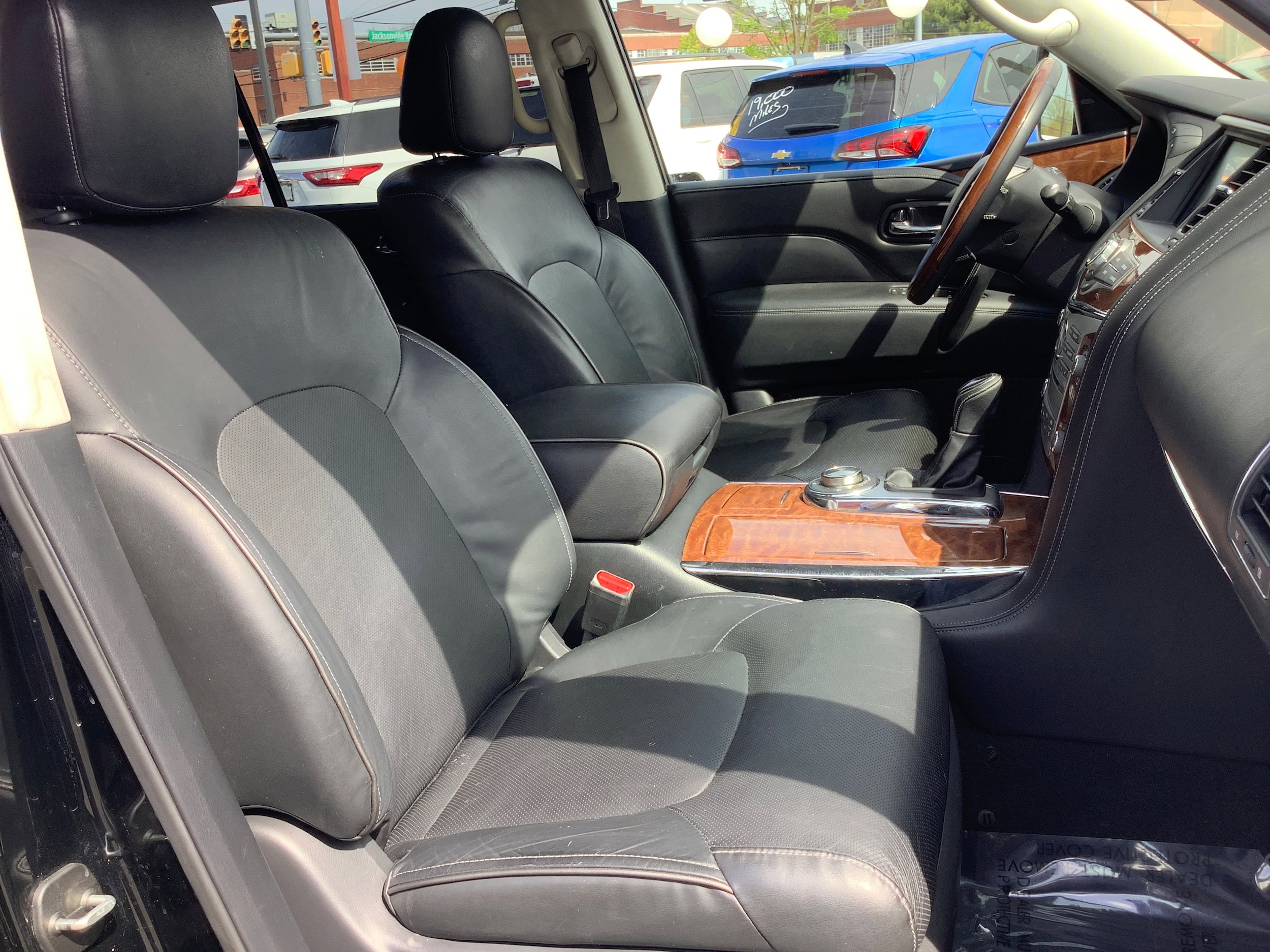 Used 2019 INFINITI QX80 Luxe w/ 22" Wheel Package image 18