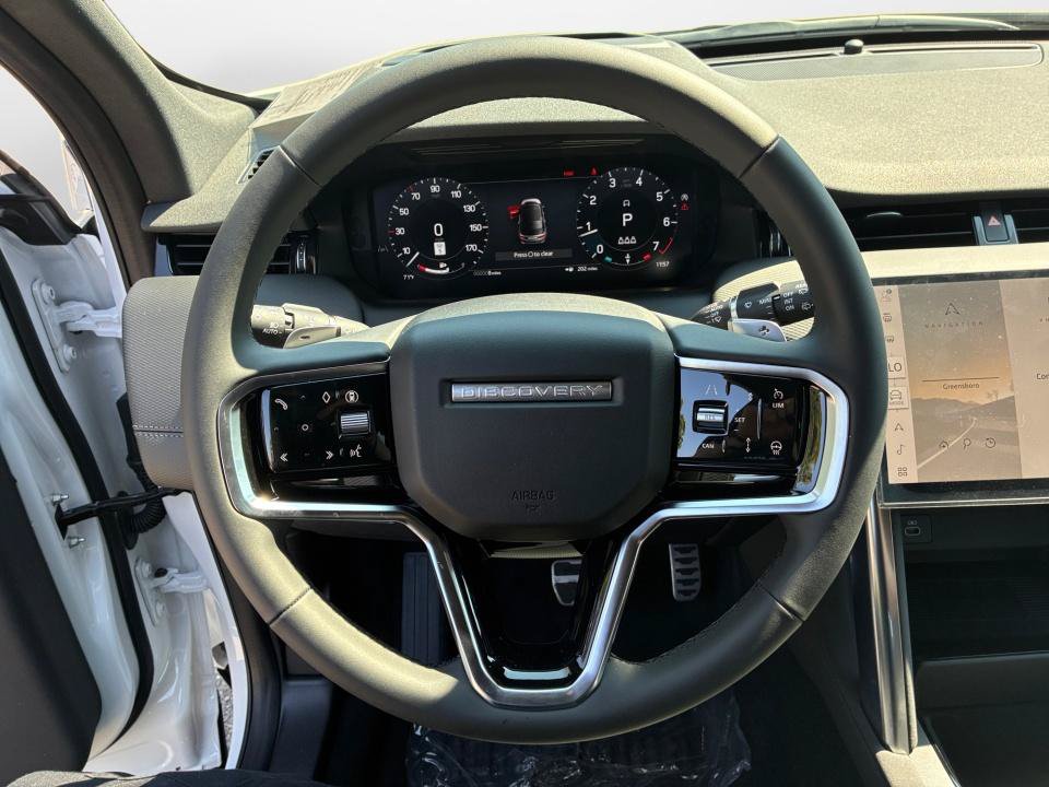 New 2026 Land Rover Discovery Sport Landmark AWD/4WD image 10