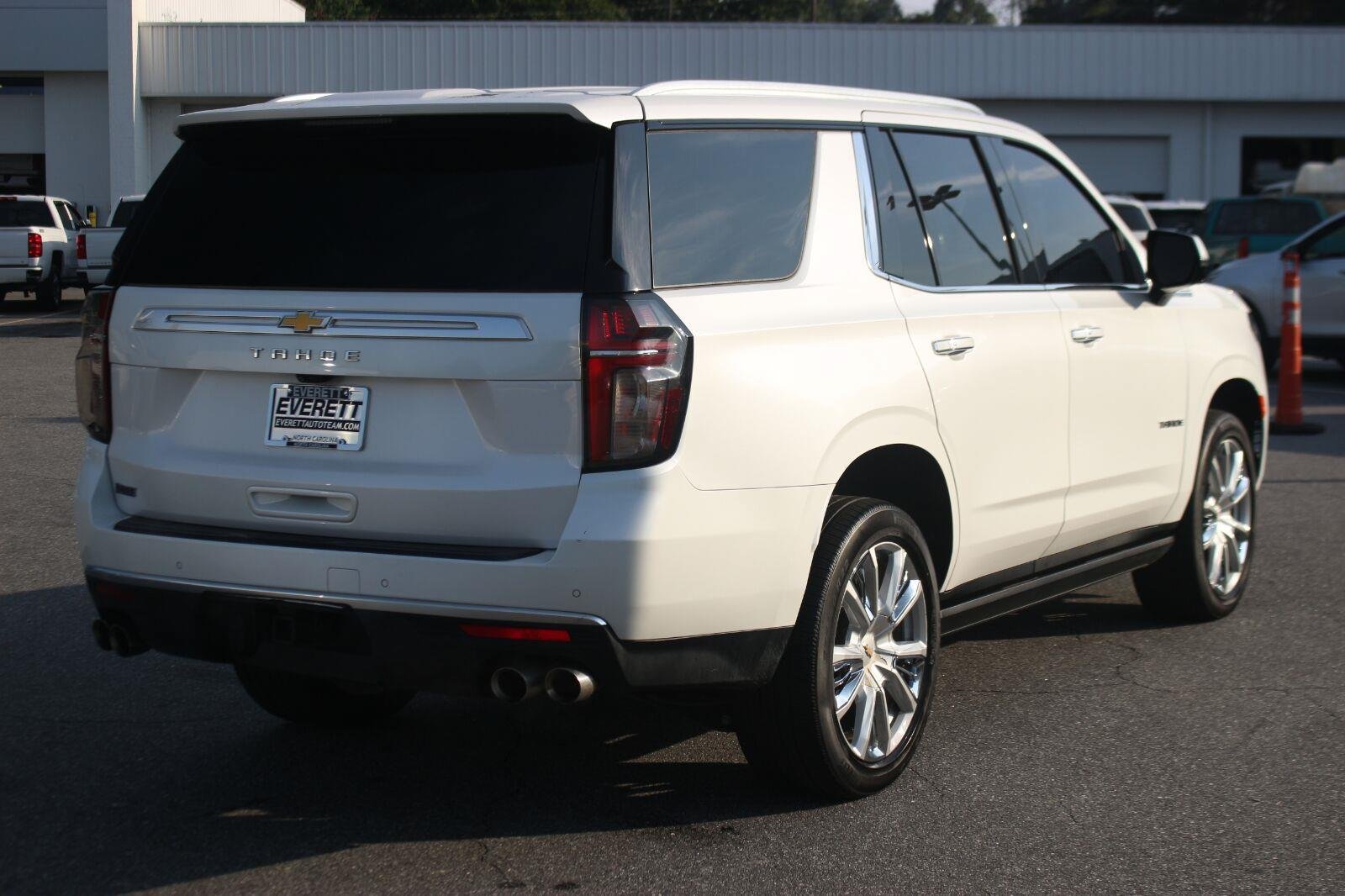 Used 2021 Chevrolet Tahoe High Country w/ Premium Package AWD/4WD image 6