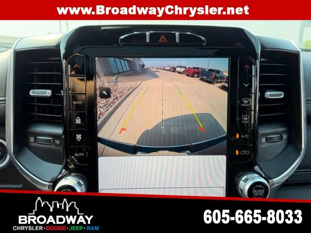 Used 2024 RAM 1500 Laramie AWD/4WD image 20