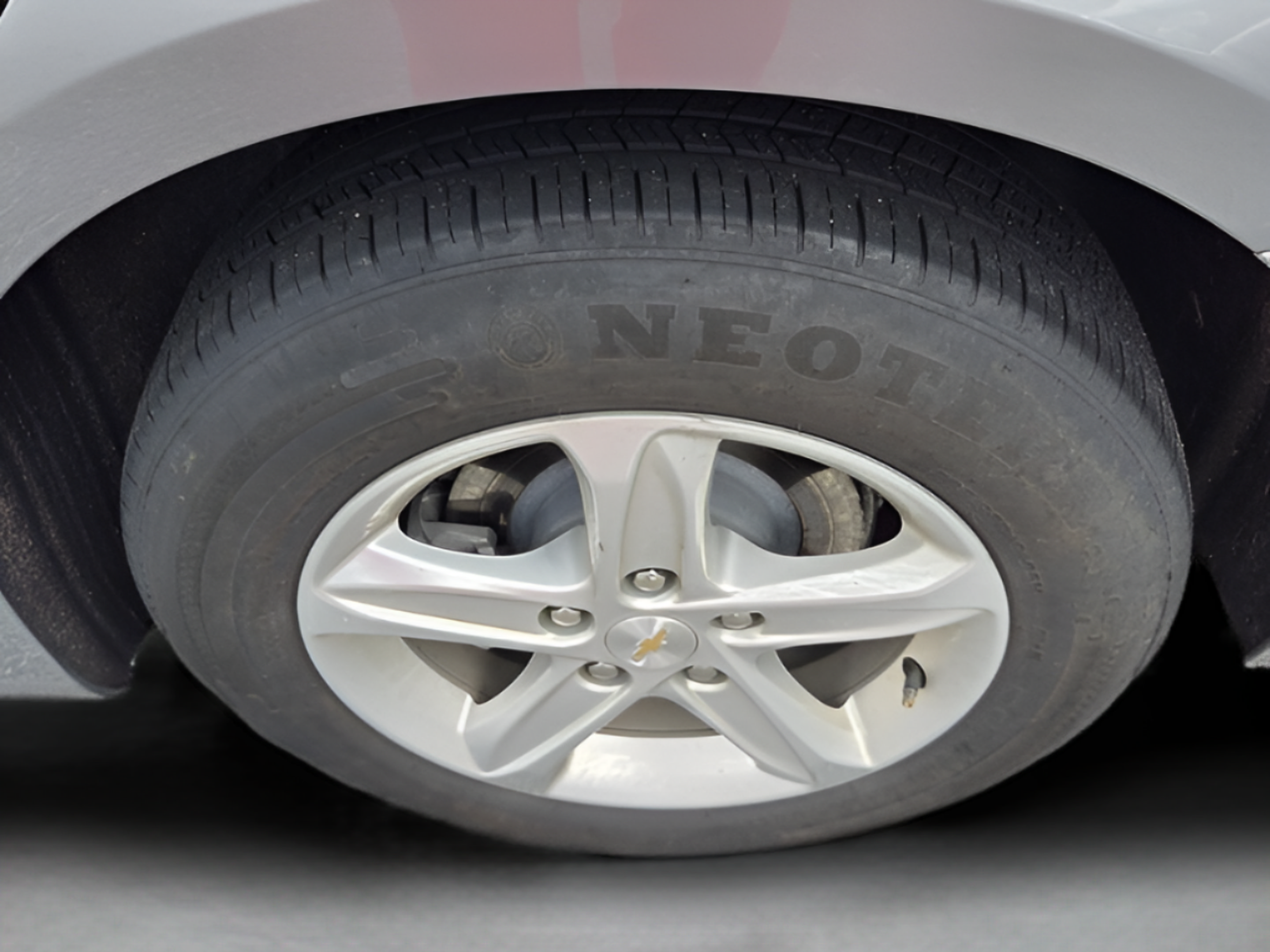 Used 2024 Chevrolet Malibu LT FWD image 28