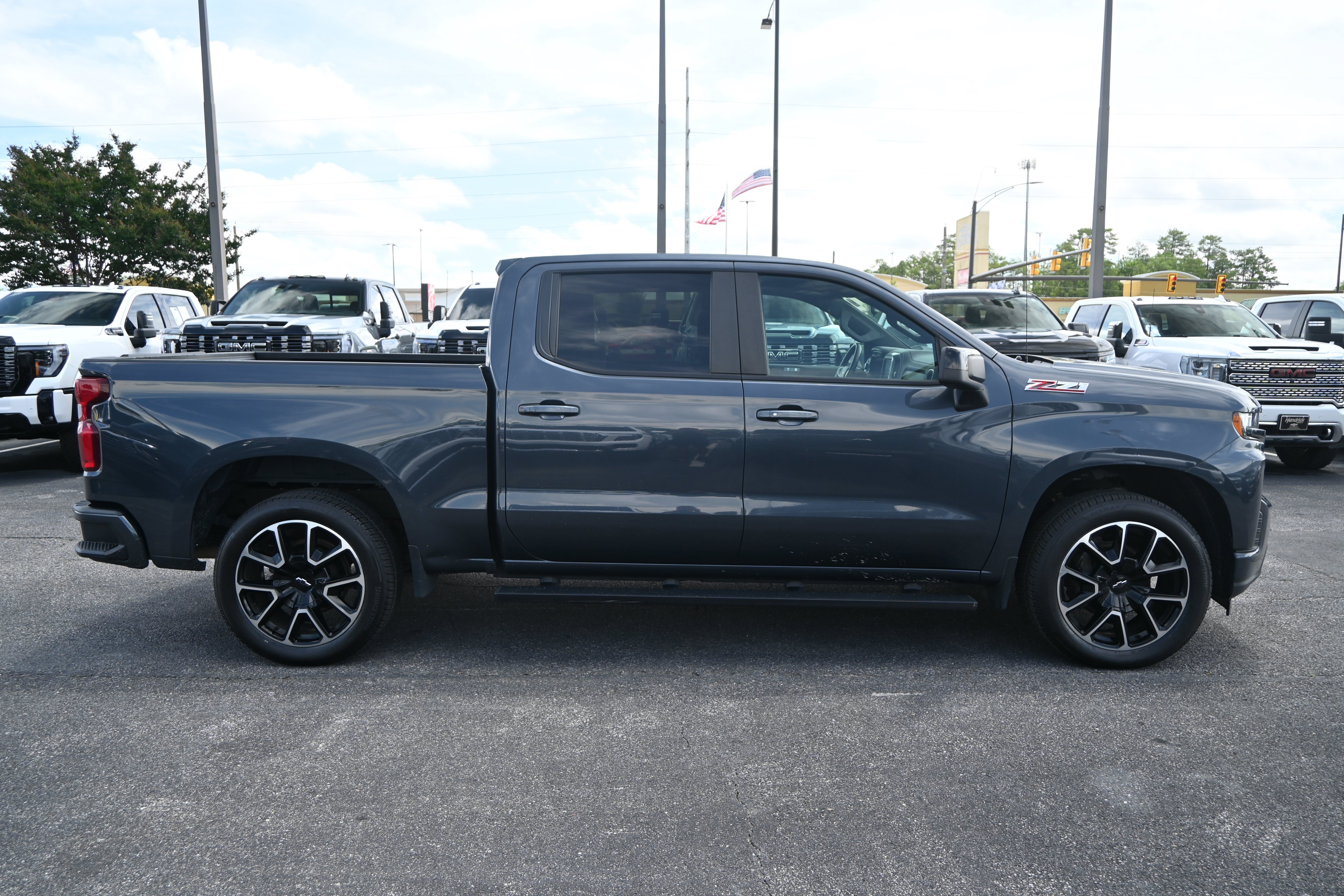 Used 2020 Chevrolet Silverado 1500 RST w/ All-Star Edition AWD/4WD image 11