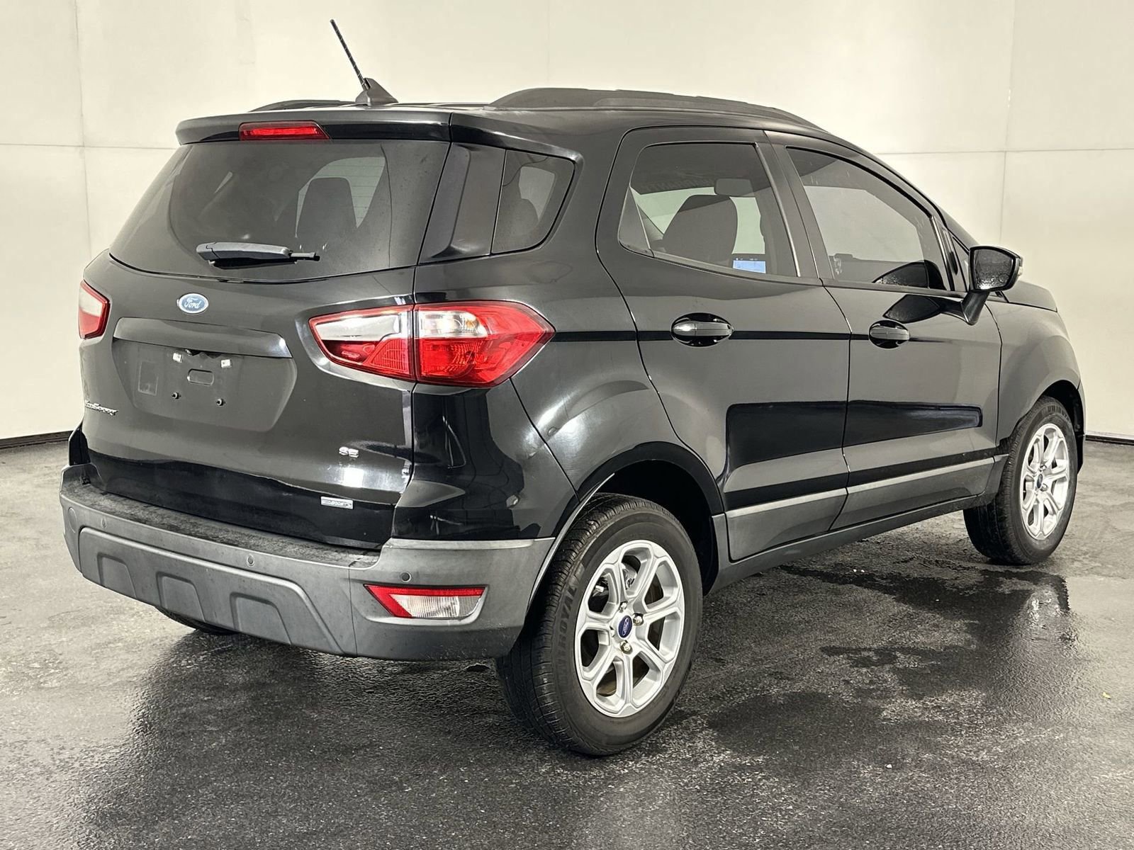 Used 2018 Ford EcoSport SE w/ SE Convenience Package FWD image 8