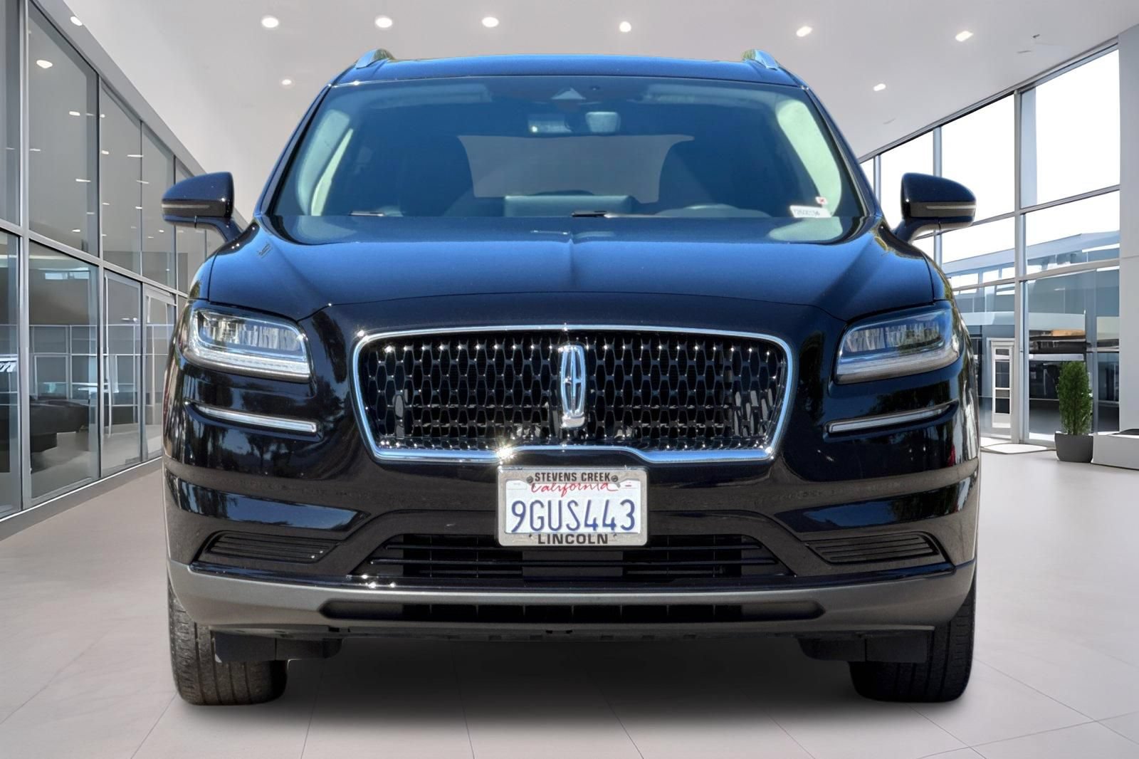 Certified 2023 Lincoln Nautilus Reserve w/ Monochromatic Package AWD/4WD image 9