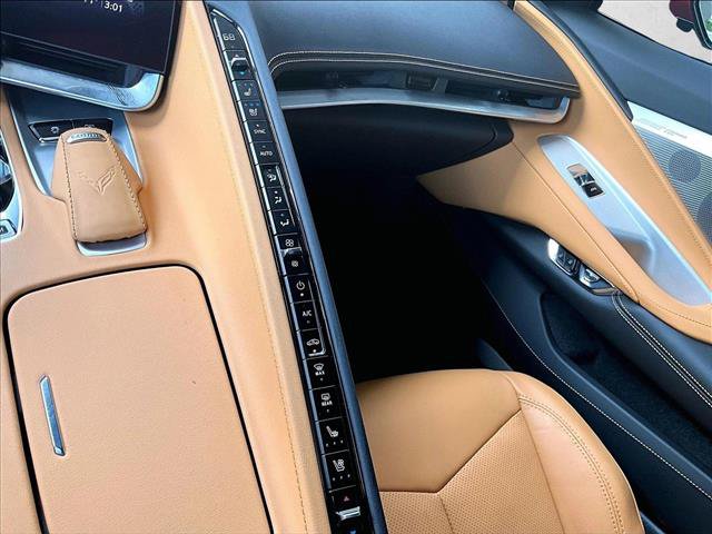 Used 2022 Chevrolet Corvette Stingray Preferred Cpe w/ Battery Protection Package RWD image 24