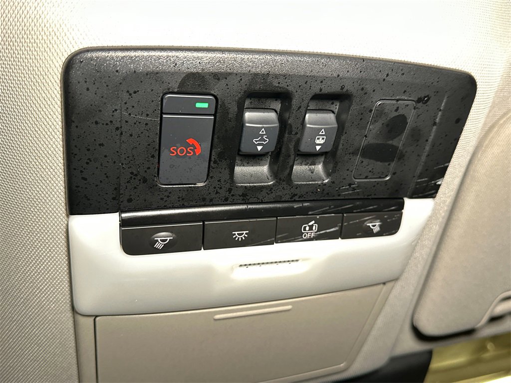 Used 2023 Nissan Pathfinder Platinum image 29