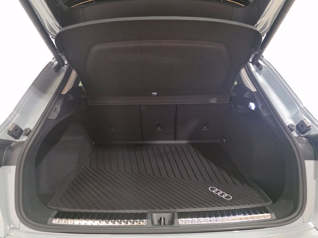 New 2026 Audi Q3 quattro 2.0T AWD/4WD image 8