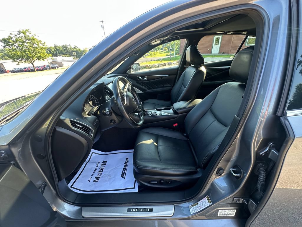 Used 2021 INFINITI Q50 Sensory w/ Cargo Package AWD/4WD image 9