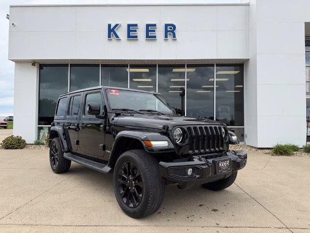 Used 2022 Jeep Wrangler Unlimited Sahara AWD/4WD image 1