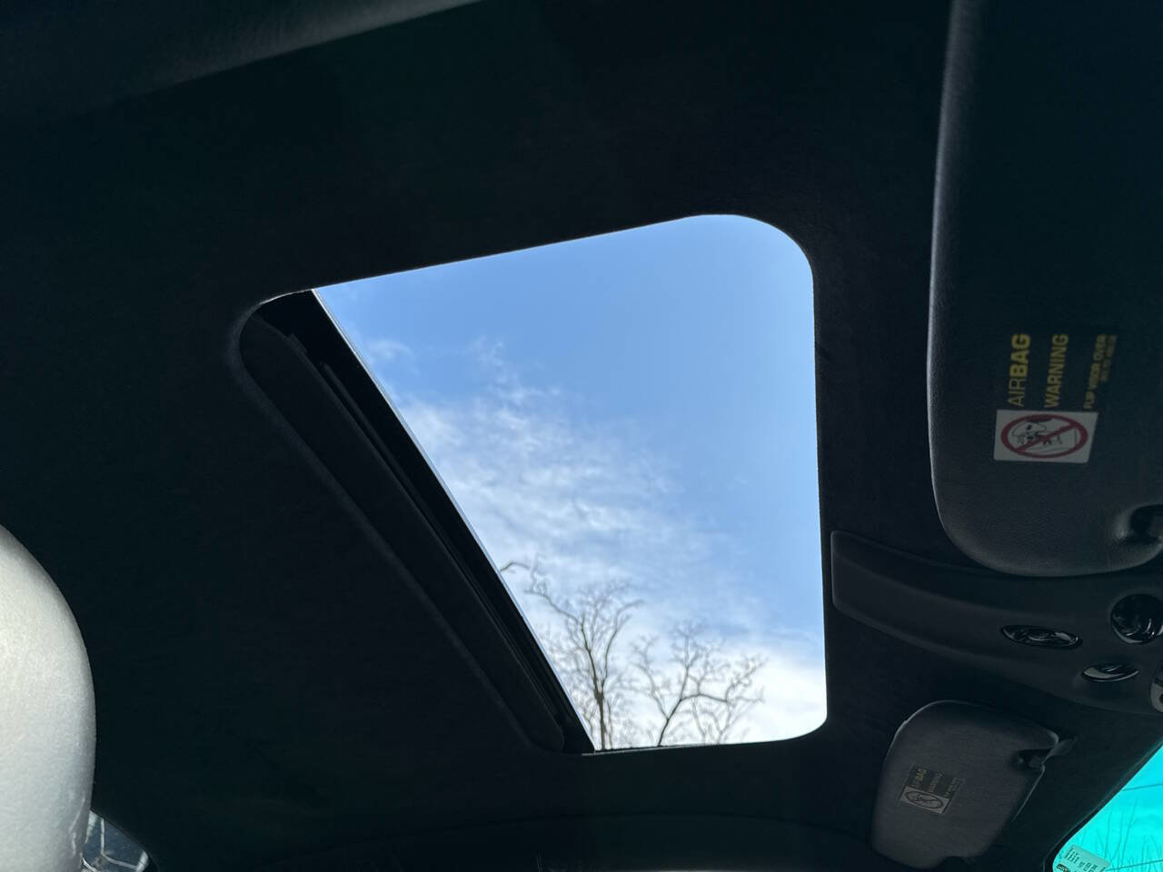 Used 2001 Porsche 911 Carrera 4 image 13