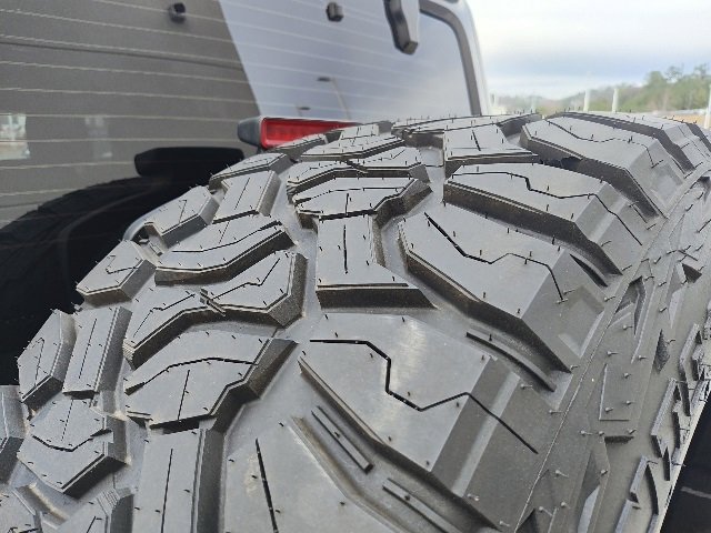 Used 2020 Jeep Wrangler Unlimited Sahara image 18