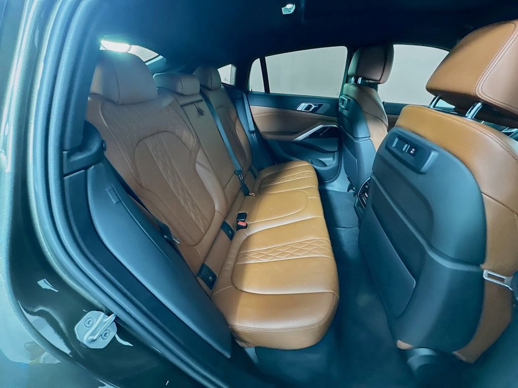 Certified 2023 BMW X6 xDrive40i w/ M Sport Package image 28