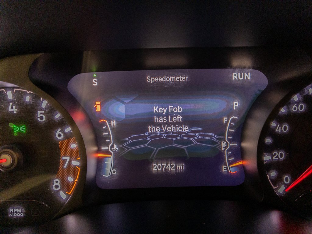 Used 2025 Jeep Compass Limited image 17