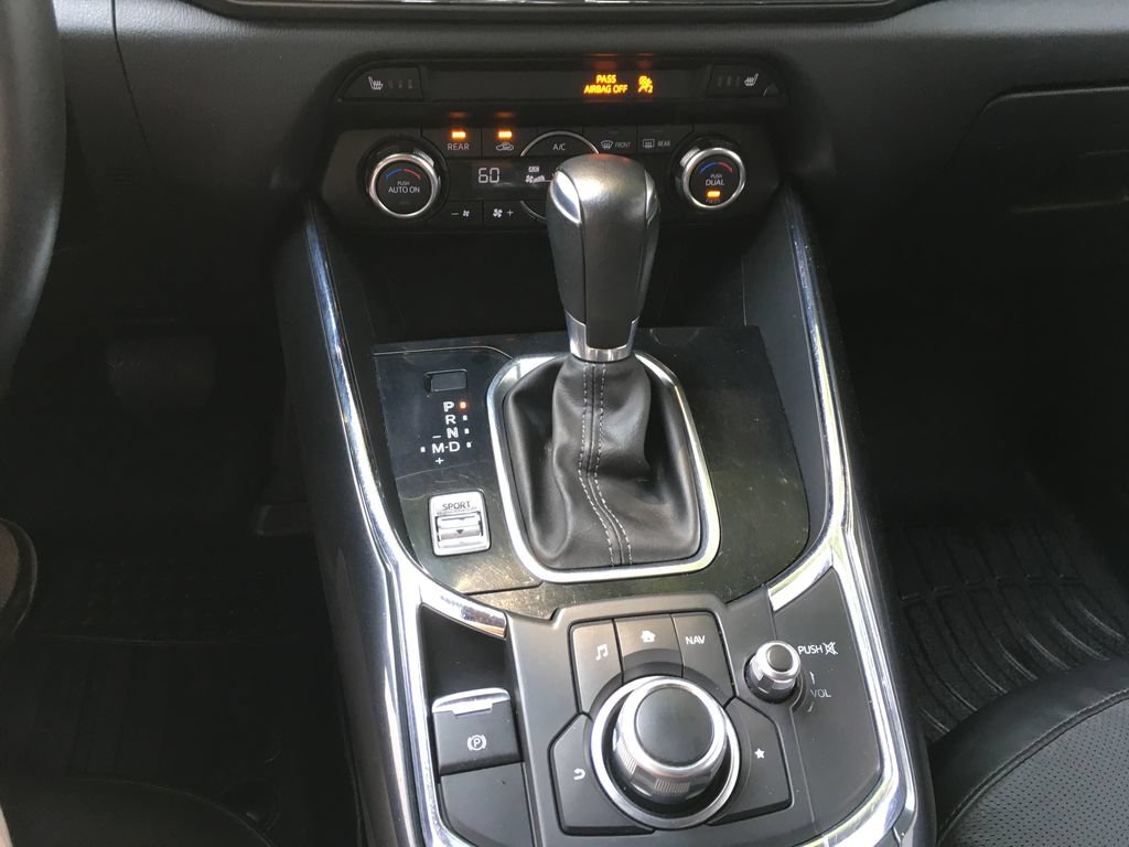 Used 2018 MAZDA CX-9 Touring AWD/4WD image 18