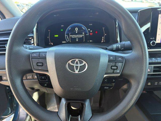 Used 2025 Toyota Camry LE FWD image 23