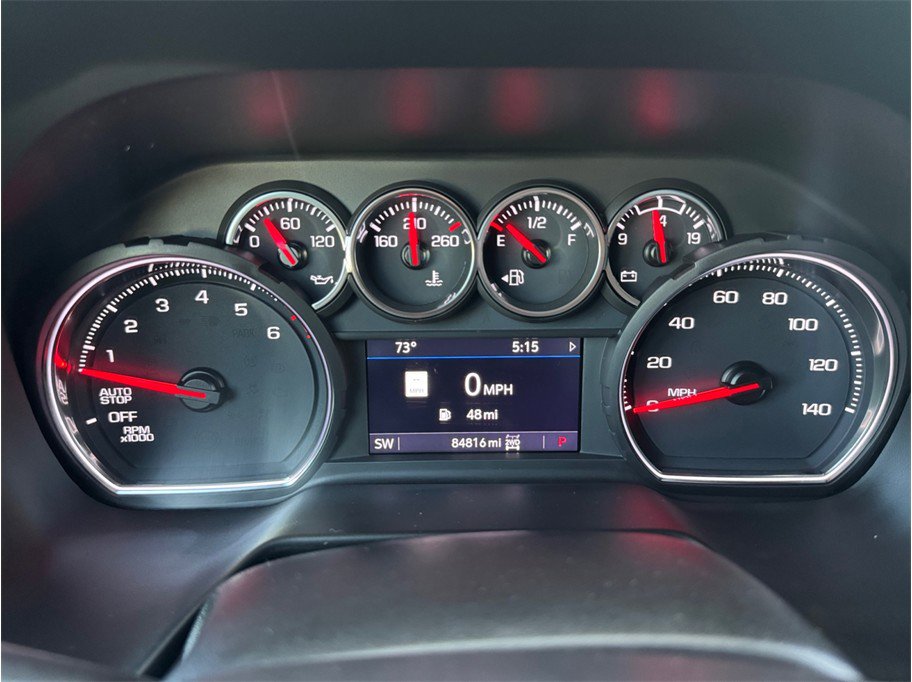 Used 2021 Chevrolet Suburban RST w/ Luxury Package image 17