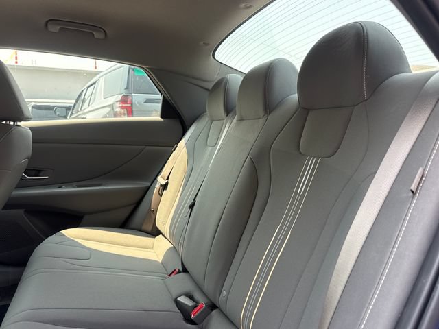 Used 2026 Hyundai Elantra Sport FWD image 11