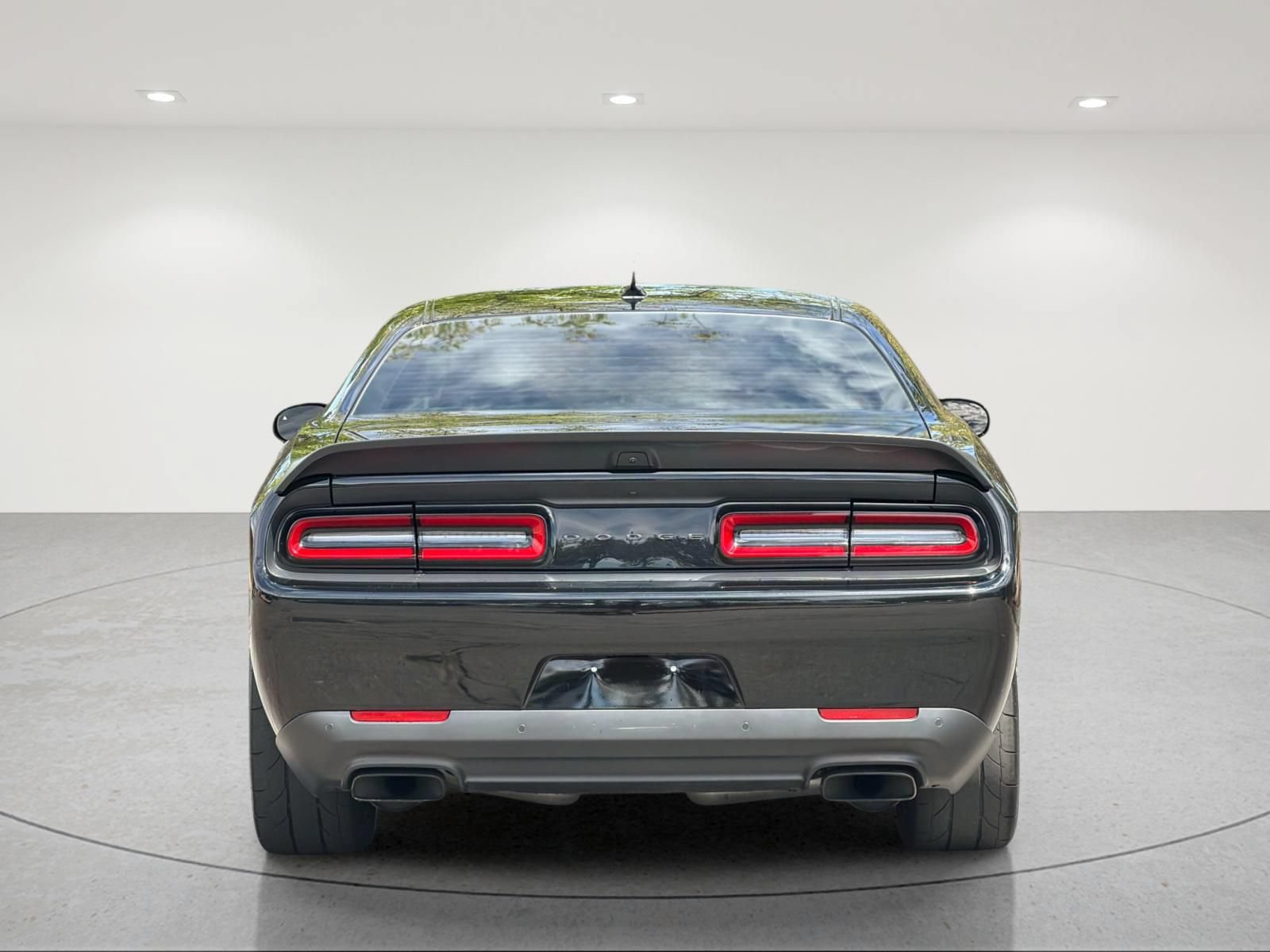 Used 2022 Dodge Challenger SRT Hellcat Redeye RWD image 4