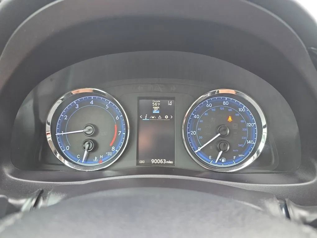 Used 2019 Toyota Corolla SE FWD image 17