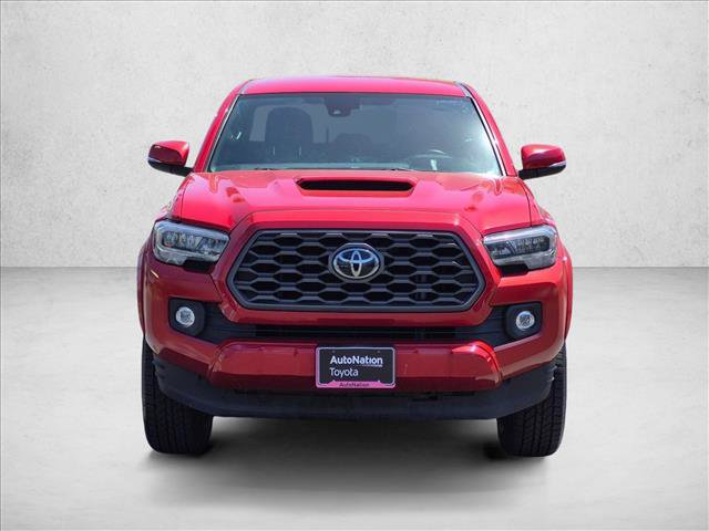 Used 2022 Toyota Tacoma TRD Sport w/ Technology Package RWD image 2
