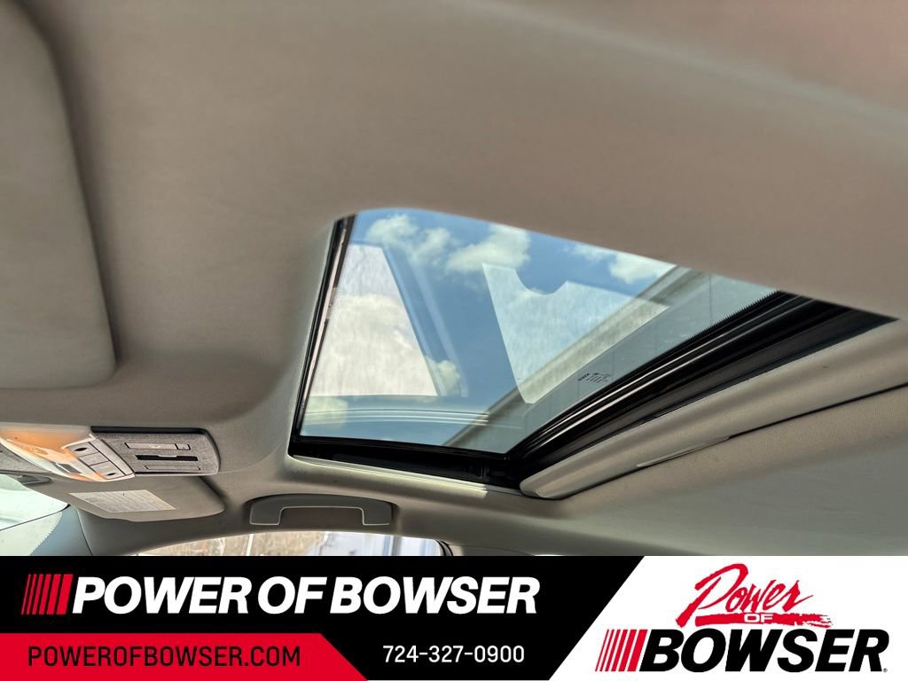 Used 2023 Nissan Altima 2.5 SR w/ SR Premium Package image 12