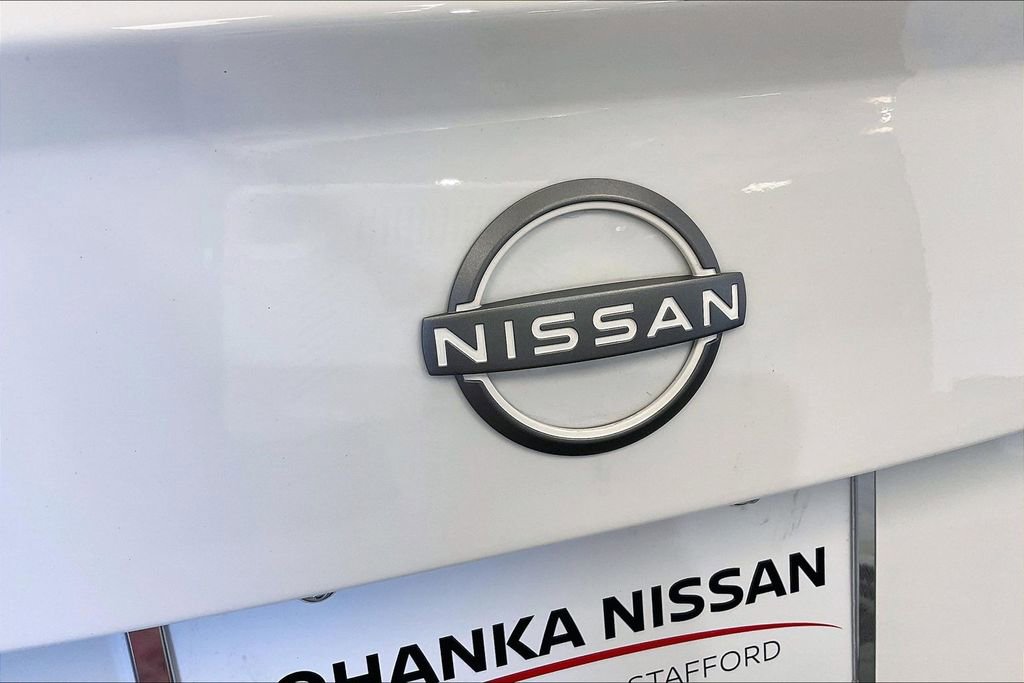 Certified 2025 Nissan Versa S w/ Trunk Package image 7