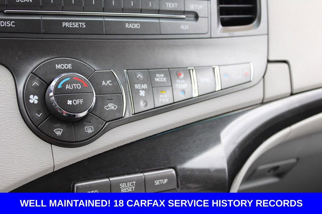Used 2014 Toyota Sienna LE image 40