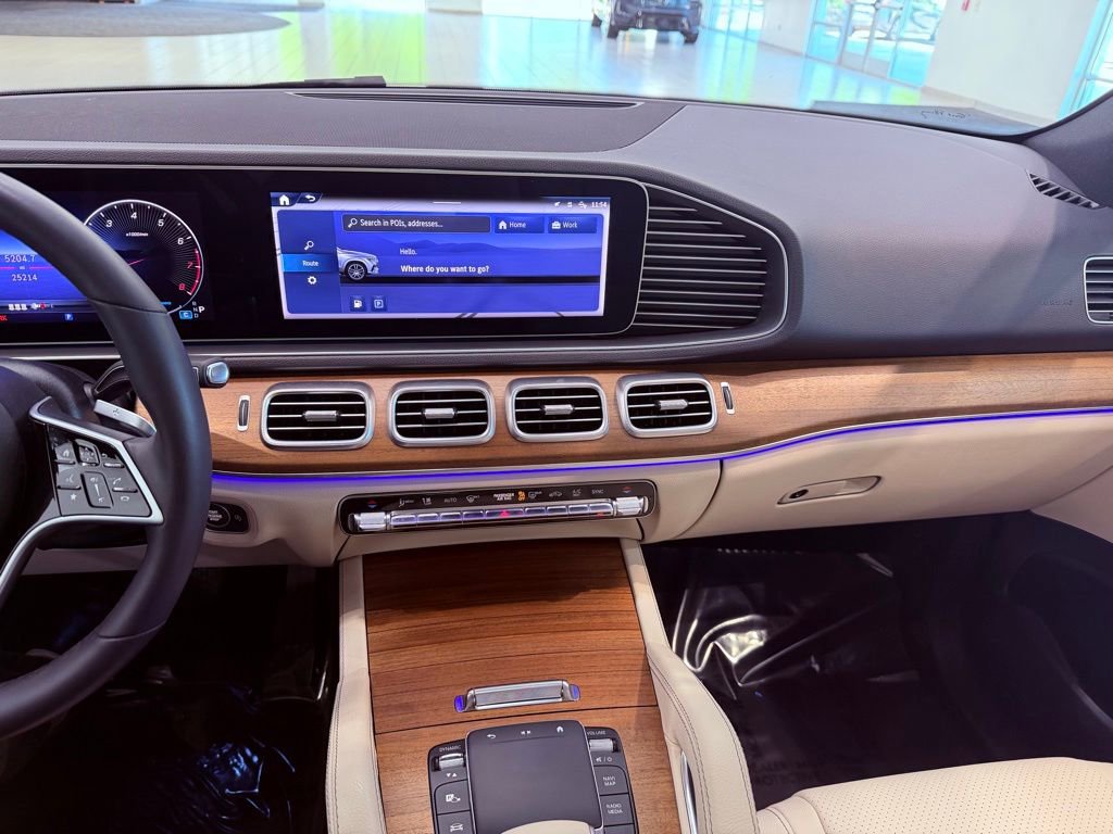 Used 2024 Mercedes-Benz GLE 350 4MATIC image 23