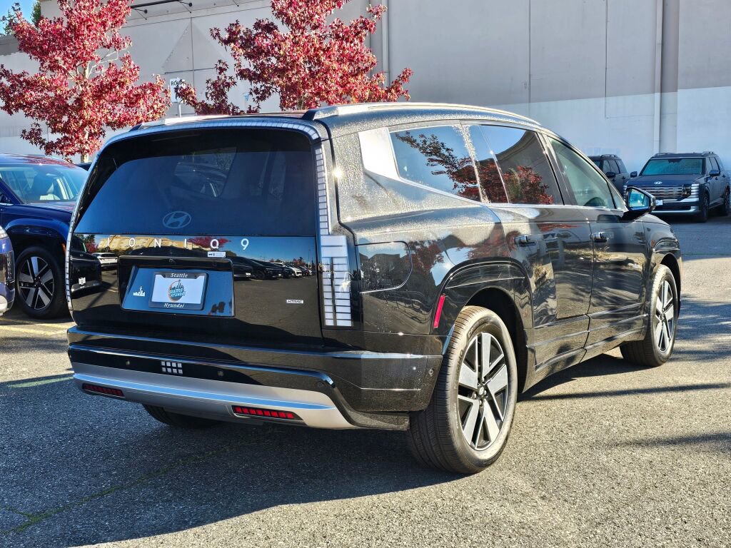 New 2026 Hyundai Ioniq 9 SEL image 7