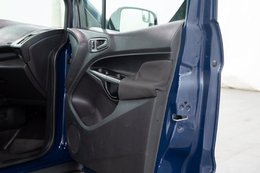 Used 2017 Ford Transit Connect XL FWD image 12