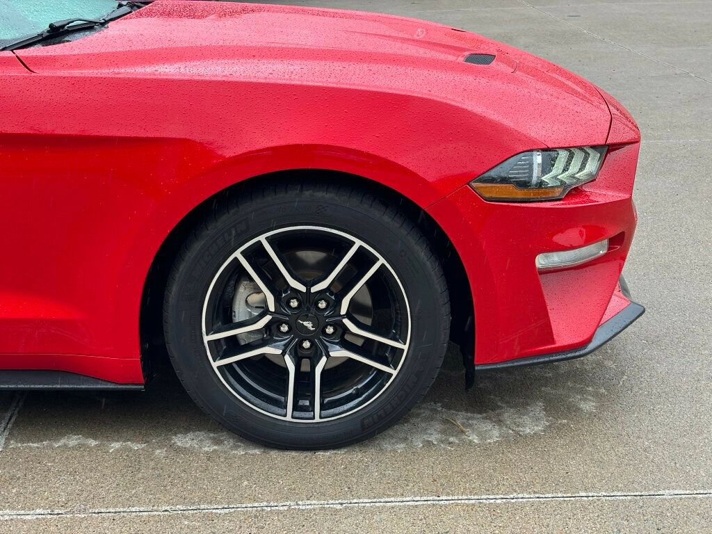 Used 2020 Ford Mustang Premium RWD image 28